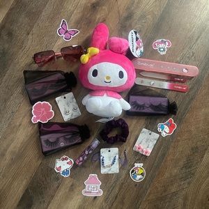 Pink Sanrio Bundle🩷✨